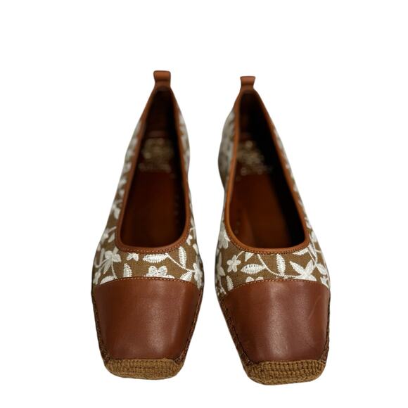 Vince Camuto
Women's Miheli Slip-On Espadrille Flats Size 10 - Picture 6 of 11